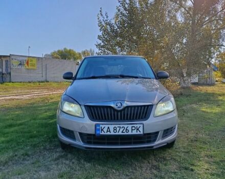 Бежевий Шкода Фабія, об'ємом двигуна 1.2 л та пробігом 195 тис. км за 4800 $, фото 1 на Automoto.ua