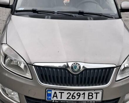 Шкода Фабия 2011 в Бурштыне на Automoto.ua Бежевый Шкода Фабия, объемом двигателя 1.4 л и пробегом 156 тыс. км за 5200 $, фото 2 на Automoto.ua