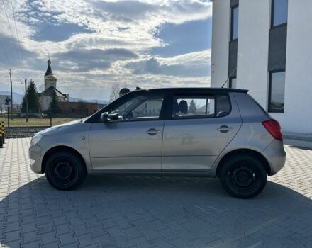 Бежевый Шкода Фабия, объемом двигателя 1.4 л и пробегом 2 тыс. км за 5200 $, фото 2 на Automoto.ua