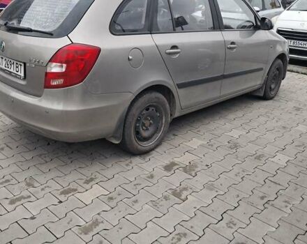 Шкода Фабия 2011 в Бурштыне на Automoto.ua Бежевый Шкода Фабия, объемом двигателя 1.4 л и пробегом 156 тыс. км за 5200 $, фото 6 на Automoto.ua