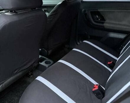 Бежевый Шкода Фабия, объемом двигателя 1.2 л и пробегом 196 тыс. км за 4850 $, фото 9 на Automoto.ua