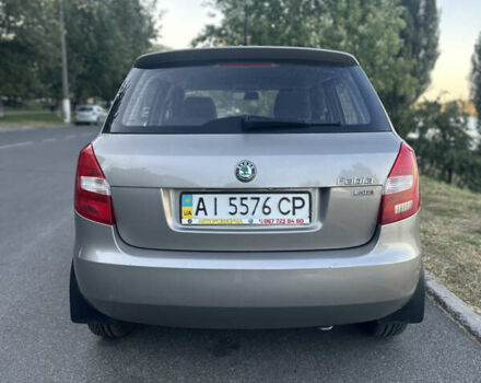 Бежевий Шкода Фабія, об'ємом двигуна 1.2 л та пробігом 340 тис. км за 5200 $, фото 5 на Automoto.ua