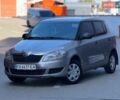 Бежевый Шкода Фабия, объемом двигателя 1.2 л и пробегом 143 тыс. км за 4500 $, фото 1 на Automoto.ua