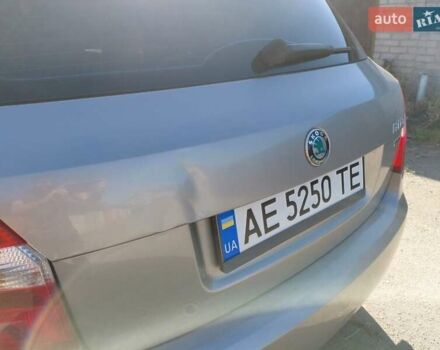 Бежевий Шкода Фабія, об'ємом двигуна 1.2 л та пробігом 211 тис. км за 5000 $, фото 5 на Automoto.ua
