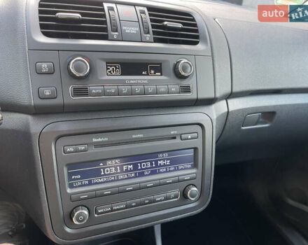 Бежевый Шкода Фабия, объемом двигателя 1.2 л и пробегом 147 тыс. км за 5999 $, фото 18 на Automoto.ua