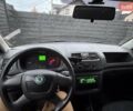 Бежевый Шкода Фабия, объемом двигателя 1.2 л и пробегом 86 тыс. км за 7500 $, фото 4 на Automoto.ua