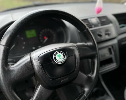 Бежевий Шкода Фабія, об'ємом двигуна 1.2 л та пробігом 290 тис. км за 3900 $, фото 11 на Automoto.ua