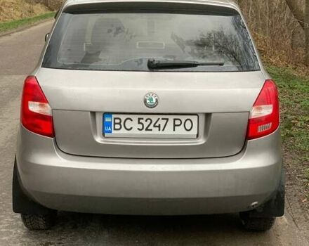 Бежевий Шкода Фабія, об'ємом двигуна 1.4 л та пробігом 234 тис. км за 4800 $, фото 2 на Automoto.ua