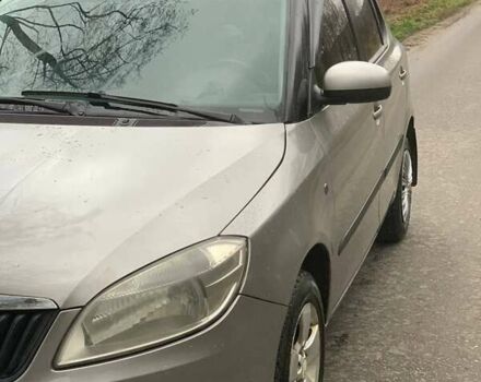 Бежевий Шкода Фабія, об'ємом двигуна 1.4 л та пробігом 234 тис. км за 4800 $, фото 4 на Automoto.ua