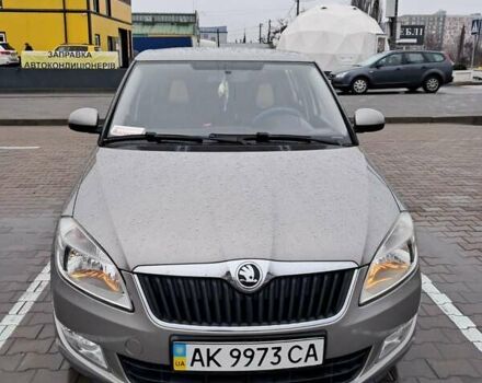Бежевий Шкода Фабія, об'ємом двигуна 1.39 л та пробігом 79 тис. км за 6999 $, фото 1 на Automoto.ua