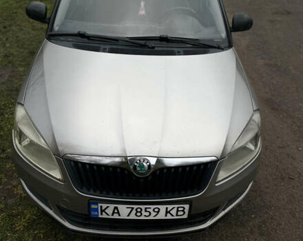 Бежевий Шкода Фабія, об'ємом двигуна 1.2 л та пробігом 290 тис. км за 3900 $, фото 4 на Automoto.ua