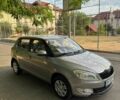 Бежевый Шкода Фабия, объемом двигателя 1.4 л и пробегом 87 тыс. км за 7000 $, фото 1 на Automoto.ua