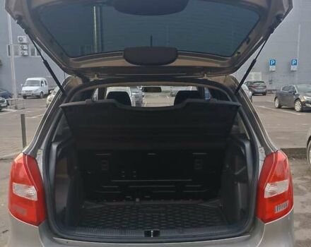 Бежевий Шкода Фабія, об'ємом двигуна 1.2 л та пробігом 80 тис. км за 5900 $, фото 9 на Automoto.ua