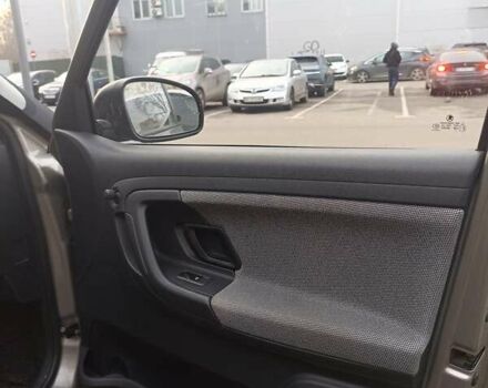 Бежевий Шкода Фабія, об'ємом двигуна 1.2 л та пробігом 80 тис. км за 5900 $, фото 17 на Automoto.ua