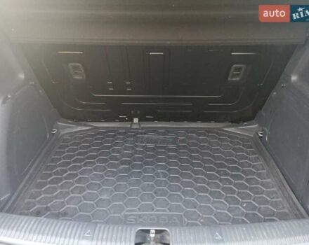 Бежевий Шкода Фабія, об'ємом двигуна 1.2 л та пробігом 80 тис. км за 5900 $, фото 10 на Automoto.ua