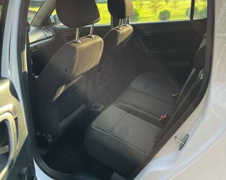 Бежевый Шкода Фабия, объемом двигателя 1.2 л и пробегом 140 тыс. км за 6300 $, фото 4 на Automoto.ua