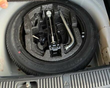 Бежевый Шкода Фабия, объемом двигателя 1.2 л и пробегом 140 тыс. км за 6300 $, фото 10 на Automoto.ua