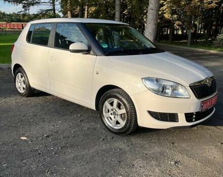 Бежевый Шкода Фабия, объемом двигателя 1.2 л и пробегом 140 тыс. км за 6300 $, фото 7 на Automoto.ua