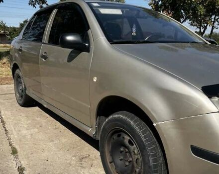 Бежевий Шкода Фабія, об'ємом двигуна 1.4 л та пробігом 312 тис. км за 3000 $, фото 4 на Automoto.ua