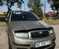 Бежевий Шкода Фабія, об'ємом двигуна 1.4 л та пробігом 312 тис. км за 3000 $, фото 1 на Automoto.ua