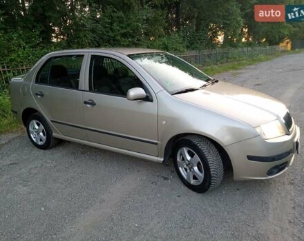 Бежевый Шкода Фабия, объемом двигателя 1.4 л и пробегом 204 тыс. км за 4100 $, фото 42 на Automoto.ua