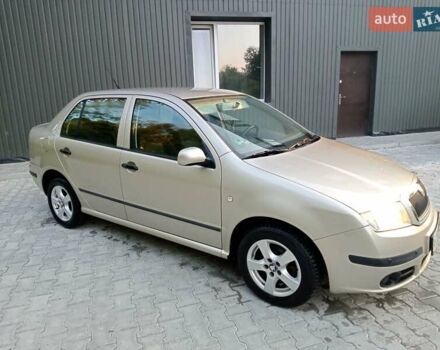 Бежевый Шкода Фабия, объемом двигателя 1.4 л и пробегом 204 тыс. км за 4100 $, фото 22 на Automoto.ua