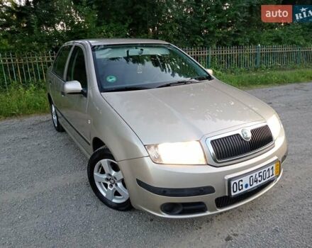 Бежевый Шкода Фабия, объемом двигателя 1.4 л и пробегом 204 тыс. км за 4100 $, фото 38 на Automoto.ua