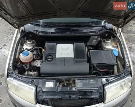 Бежевый Шкода Фабия, объемом двигателя 1.2 л и пробегом 140 тыс. км за 2999 $, фото 10 на Automoto.ua