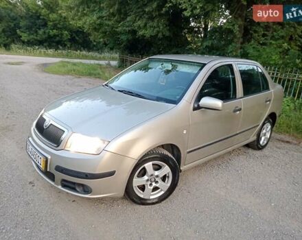 Бежевый Шкода Фабия, объемом двигателя 1.4 л и пробегом 204 тыс. км за 4100 $, фото 43 на Automoto.ua