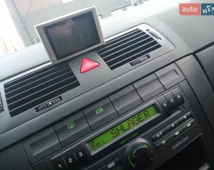 Бежевый Шкода Фабия, объемом двигателя 1.4 л и пробегом 204 тыс. км за 4100 $, фото 63 на Automoto.ua