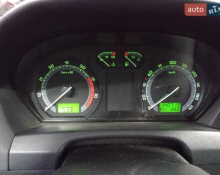 Бежевый Шкода Фабия, объемом двигателя 1.2 л и пробегом 140 тыс. км за 2999 $, фото 9 на Automoto.ua