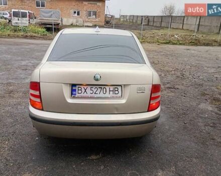 Бежевий Шкода Фабія, об'ємом двигуна 1.4 л та пробігом 300 тис. км за 2750 $, фото 4 на Automoto.ua