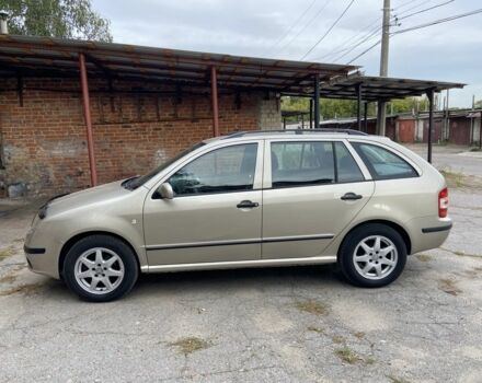 Шкода Фабия 2005 в Чернигове на Automoto.ua Бежевый Шкода Фабия, объемом двигателя 1.4 л и пробегом 245 тыс. км за 3900 $, фото 3 на Automoto.ua