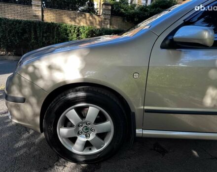 Бежевий Шкода Фабія, об'ємом двигуна 1.4 л та пробігом 190 тис. км за 5690 $, фото 7 на Automoto.ua