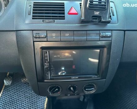 Бежевий Шкода Фабія, об'ємом двигуна 1.4 л та пробігом 190 тис. км за 5690 $, фото 12 на Automoto.ua