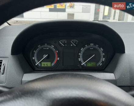 Бежевий Шкода Фабія, об'ємом двигуна 1.39 л та пробігом 248 тис. км за 4750 $, фото 18 на Automoto.ua