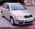 Бежевый Шкода Фабия, объемом двигателя 1.4 л и пробегом 215 тыс. км за 4700 $, фото 1 на Automoto.ua