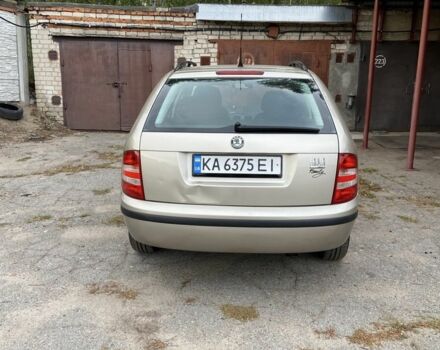 Шкода Фабия 2005 в Чернигове на Automoto.ua Бежевый Шкода Фабия, объемом двигателя 1.4 л и пробегом 245 тыс. км за 3900 $, фото 2 на Automoto.ua