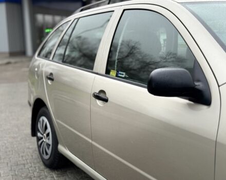 Бежевый Шкода Фабия, объемом двигателя 1.4 л и пробегом 195 тыс. км за 1999 $, фото 9 на Automoto.ua