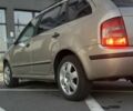 Бежевий Шкода Фабія, об'ємом двигуна 1.4 л та пробігом 208 тис. км за 4600 $, фото 8 на Automoto.ua