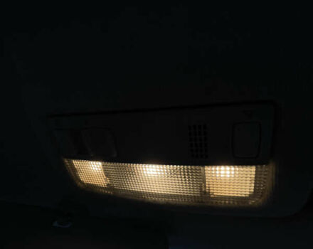 Бежевый Шкода Фабия, объемом двигателя 1.39 л и пробегом 214 тыс. км за 4478 $, фото 52 на Automoto.ua