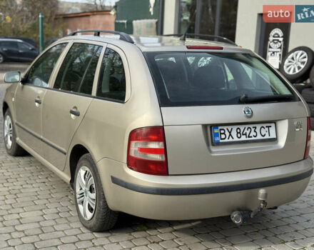 Бежевий Шкода Фабія, об'ємом двигуна 1.39 л та пробігом 210 тис. км за 3950 $, фото 6 на Automoto.ua