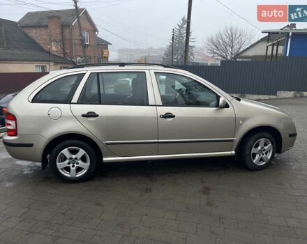 Бежевий Шкода Фабія, об'ємом двигуна 1.39 л та пробігом 248 тис. км за 4750 $, фото 6 на Automoto.ua