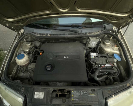 Бежевый Шкода Фабия, объемом двигателя 1.39 л и пробегом 214 тыс. км за 4478 $, фото 20 на Automoto.ua