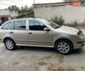 Бежевый Шкода Фабия, объемом двигателя 1.4 л и пробегом 245 тыс. км за 3900 $, фото 1 на Automoto.ua