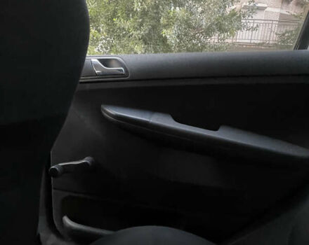 Бежевый Шкода Фабия, объемом двигателя 1.39 л и пробегом 214 тыс. км за 4478 $, фото 33 на Automoto.ua