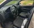 Бежевый Шкода Фабия, объемом двигателя 1.39 л и пробегом 220 тыс. км за 4600 $, фото 4 на Automoto.ua