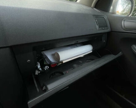 Бежевый Шкода Фабия, объемом двигателя 1.39 л и пробегом 214 тыс. км за 4478 $, фото 40 на Automoto.ua