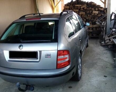 Бежевий Шкода Фабія, об'ємом двигуна 1.4 л та пробігом 256 тис. км за 4500 $, фото 1 на Automoto.ua