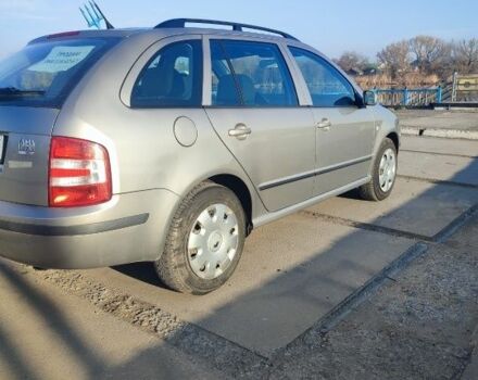 Бежевий Шкода Фабія, об'ємом двигуна 1.4 л та пробігом 1 тис. км за 4200 $, фото 3 на Automoto.ua